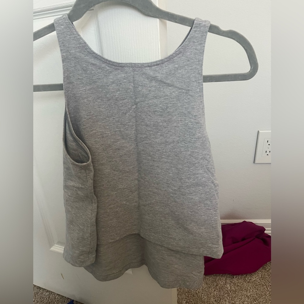 Lululemon top